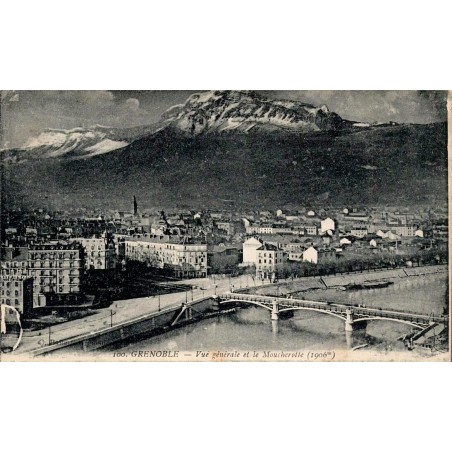 Carte postale ancienne de Grenoble avec vue générale sur la ville et le Moucherotte dans le Vercors