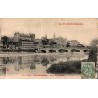 Carte postale ancienne de Pau avec vue panoramique sur le Pont de Jurançon et le château de Pau.