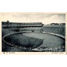 Carte postale ancienne des arènes de Bayonne montrant l'intérieur de l'amphithéâtre.