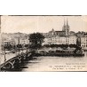 Carte postale ancienne de Bayonne montrant le pont Saint-Esprit, la place du Réduit et la cathédrale Sainte-Marie.