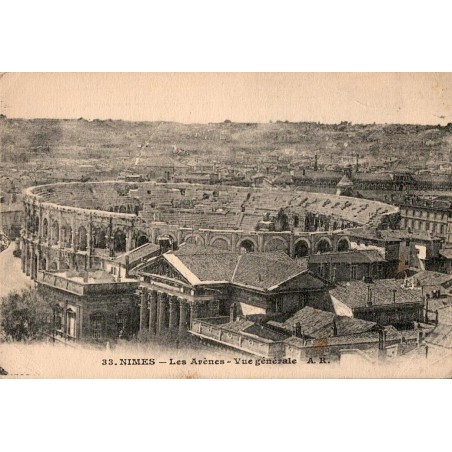 33 - NÎMES - Les Arènes - Vue Générale  A.R.
