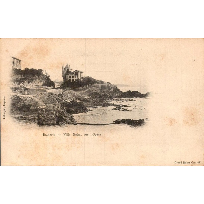 Carte postale ancienne de Biarritz représentant la Villa Belza dominant l'océan Atlantique.