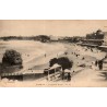 Carte postale ancienne de Biarritz montrant la Grande Plage et le Casino Municipal au début du XXᵉ siècle.