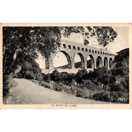 LE PONT DU GARD