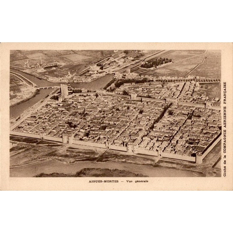 AIGUES-MORTES - Vue Générale