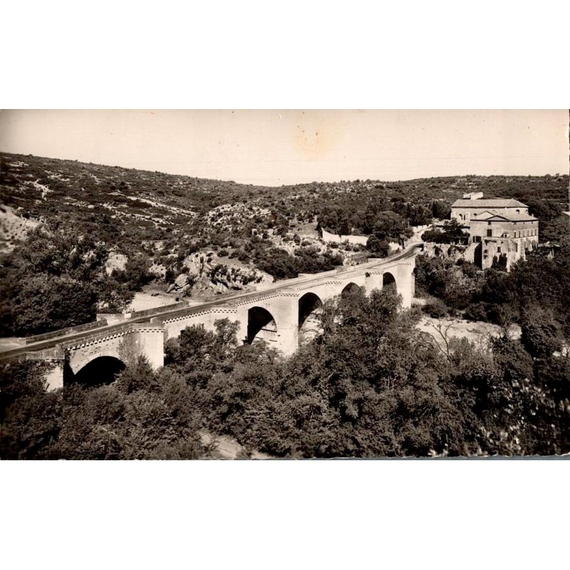 1.243 - Environs d'UZES (Gard) - Le Pont Nicolas