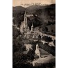 Carte postale ancienne de Lourdes montrant la basilique et le Monument de la Reconnaissance.