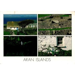 Carte postale moderne des îles d'Aran avec cottages, murets en pierre sèche et paysages traditionnels d'Irlande.