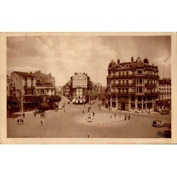 BÉZIERS (Hérault) - Place de la République