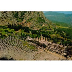 Carte Postale Moderne représentant le Temple d'Apollon à Delphes en Grèce, voyagée en 1980.