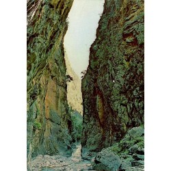 Carte postale ancienne des gorges de Samaria en Crète, Les Portes, avec timbres grecs et oblitération de 1980