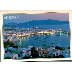 Carte Postale Moderne de Mykonos montrant le port illuminé au crépuscule, voyagée en 1998 avec timbre grec de 90 drachmes.