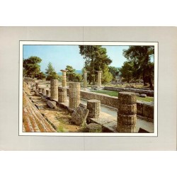 Carte Postale Moderne montrant les vestiges du temple d'Héra sur le site archéologique d'Olympie en Grèce.