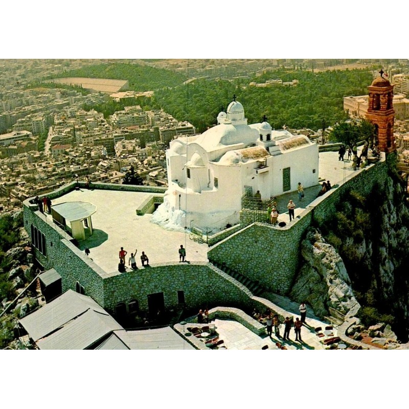 Carte Postale Moderne du mont Lycabette à Athènes avec la chapelle Saint-Georges et panorama sur la ville.