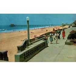 The Strand et Municipal Pier à Manhattan Beach Californie Carte Postale CPSM circulée de 1955