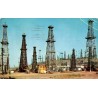 Derricks pétroliers de Signal Hill à Long Beach Californie Carte Postale CPSM circulée de 1955
