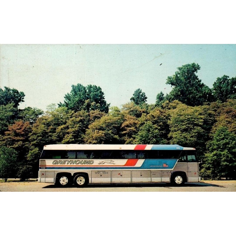 Autocar Greyhound Americruiser aux États-Unis Carte Postale CPM