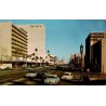Miracle Mile sur Wilshire Boulevard à Los Angeles Carte Postale CPSM circulée de 1954