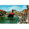 Carte postale CPSM Venise Ponte di Rialto Grand Canal Italie