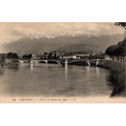 Carte postale ancienne Grenoble Isère chaîne des Alpes paysage historique