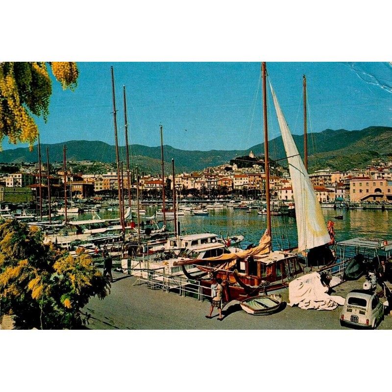 Port de plaisance de Sanremo en Ligurie Italie Carte Postale CPSM