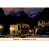 CPM Courmayeur vue nocturne du centre-ville avec le massif du Mont-Blanc Italie