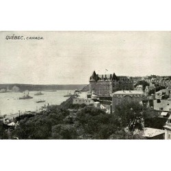 CPA Québec Château Frontenac dominant le fleuve Saint-Laurent Canada