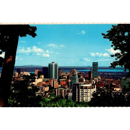 CPM panorama du centre-ville de Montréal depuis le Mont-Royal Québec Canada