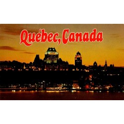 CPM vue de nuit Québec Château Frontenac Canada