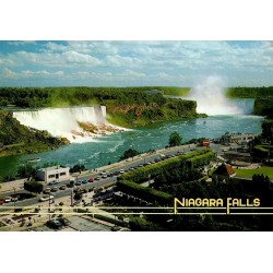 CPM Niagara Falls Ontario Canada vue panoramique des chutes