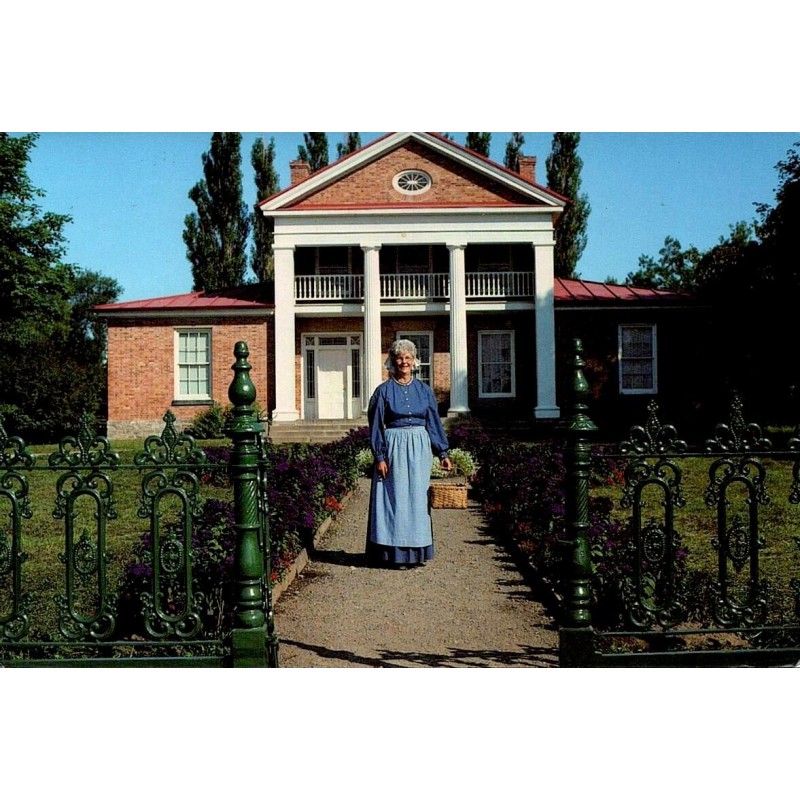 CPM Upper Canada Village Crysler Hall Ontario Canada circulée 1997