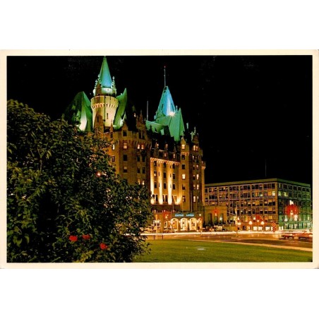 CPM Ottawa Château Laurier architecture illuminée de nuit Ontario Canada
