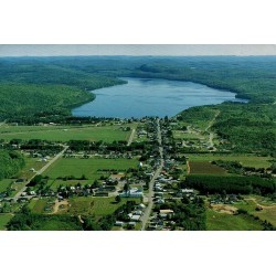CPM Lac-aux-Sables vue aérienne Mauricie Québec Canada
