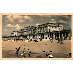 CPSM du Palais des Thermes et de la plage d'Ostende en Belgique