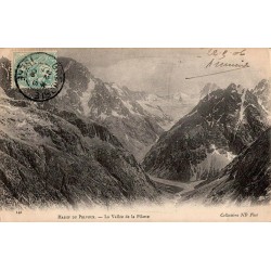 Carte postale ancienne Massif du Plévoux vallée de la Pilatte paysage alpin