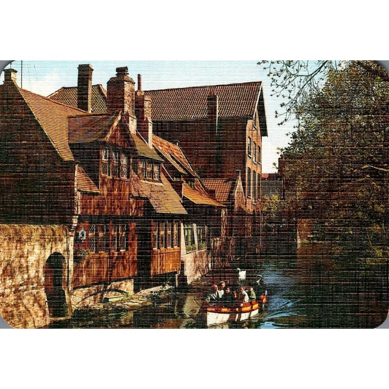 CPSM Bruges Achter Gruuthuuse canal maisons anciennes Belgique carte postale