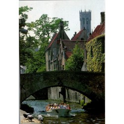 CPM Brugge Quai Vert Peerdenbrug Beffroi Bruges Belgique canal carte postale moderne