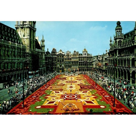 CPM Bruxelles Grand-Place tapis de fleurs Belgique vue générale