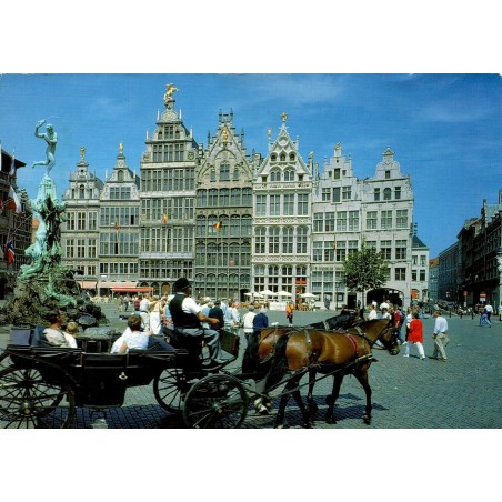 CPM Antwerpen Grote Markt et fontaine de Brabo Belgique avec attelage touristique