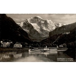 CPSM Interlaken bateau avec Heimwehfluh et Jungfrau dans l’Oberland bernois en Suisse