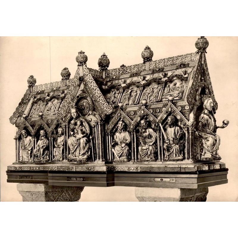 Aachen cathédrale châsse de la Vierge Marienschrein reliquaire médiéval de 1236