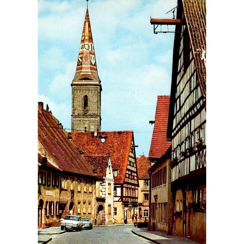 Wolframs-Eschenbach vue du Liebfrauenmünster et maisons à colombages en Bavière