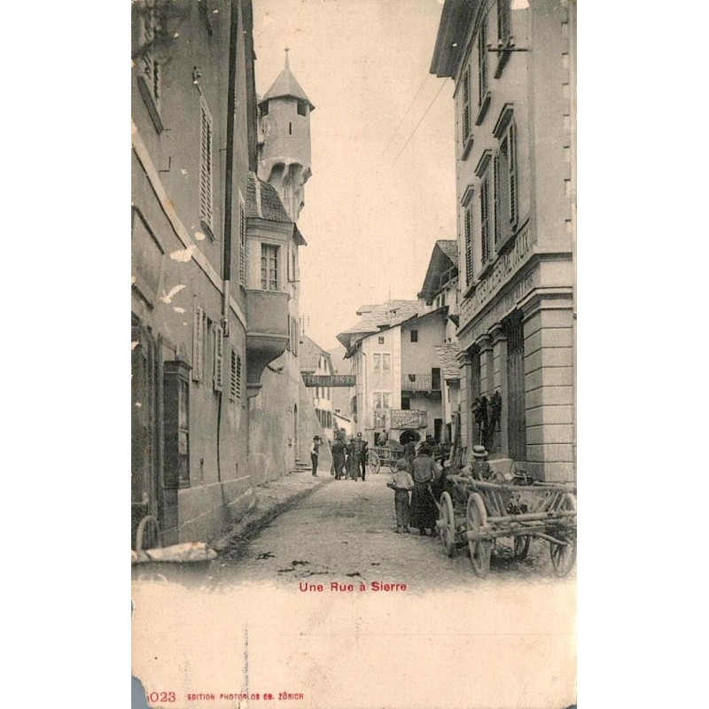 Sierre rue animée avec habitants et attelages vers 1900 carte postale ancienne Photoglob