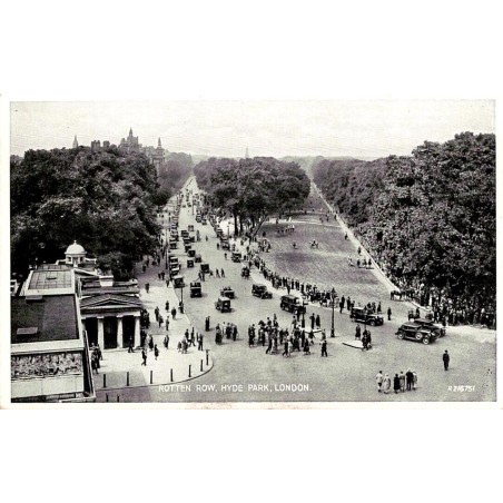 CPSM Londres Rotten Row Hyde Park avec automobiles piétons et cavaliers