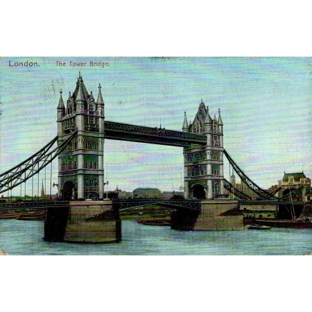 CPA Londres Tower Bridge et bateaux sur la Tamise E.F.A. Series 521