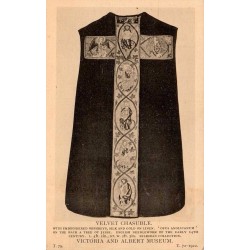 CPA Londres Victoria and Albert Museum chasuble médiévale Opus Anglicanum