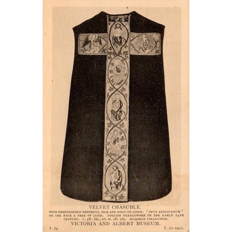 CPA Londres Victoria and Albert Museum chasuble médiévale Opus Anglicanum