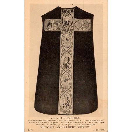 CPA Londres Victoria and Albert Museum chasuble médiévale Opus Anglicanum