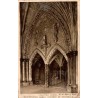 CPA Londres Westminster Abbey Chapter House entrée du vestibule 1930