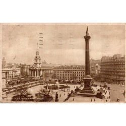 CPSM Londres Trafalgar Square colonne Nelson et St Martin-in-the-Fields en 1930